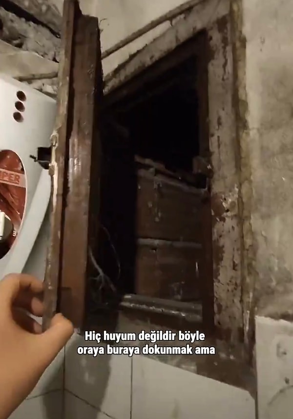 İstanbul Küçükçekmece’de yer alan bu evi gezmeye giden bir içerik üreticisi detaylı bir video çekmişti.