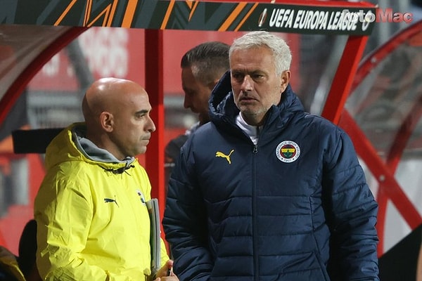 Siz bu konuda ne düşünüyorsunuz? Sizce Mourinho Fenerbahçe'de kalmalı mı? Yorumlarda buluşalım!