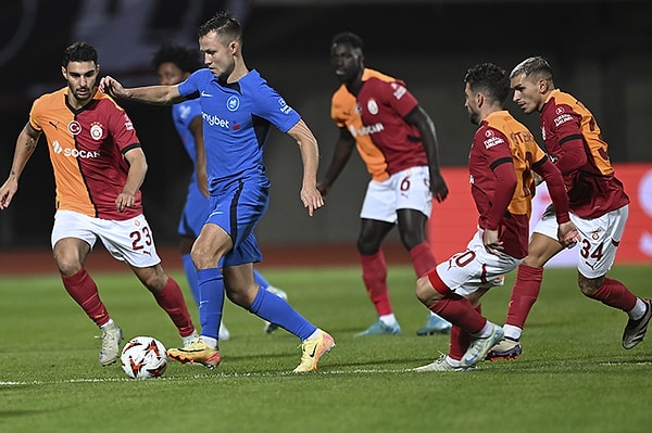 Avrupa Ligi'nin ikinci haftasında Letonya ekibi RFS'ye konuk olan Galatasaray, sahadan 2-2'lik beraberlik ayrılmıştı.