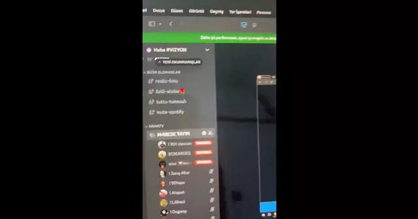 Sosyal medyada infial yaratan yeni videoda, Nico adlı kullanıcının Discord kanalındaki gruba şu konuşmayı yaptığı duyuldu: