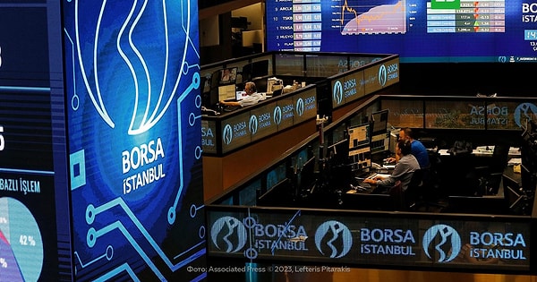 Borsa İstanbul'da BIST 100 endeksi, haftanın ilk işlem gününe %0,66 oranında değer kaybederek 9.049,37 seviyesinde giriş yaptı.