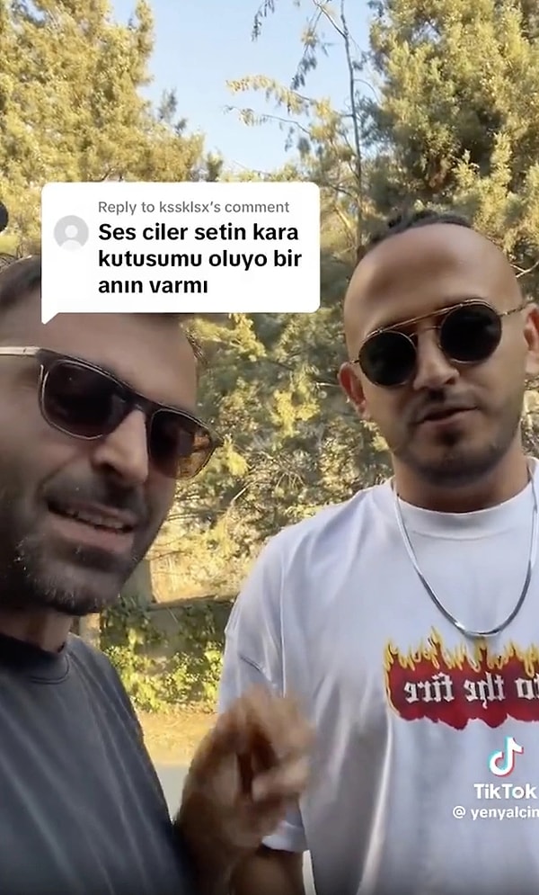 24. TikTok fenomeni set çalışanı Yener Yalçın, setlerin kara kutusu olarak anılan bir sesçi arkadaşından bir anı anlatmasını istedi. Bir dizideki sevişme sahnesiyle alakalı anısını anlatan sesçi, izleyenleri şoke etti.