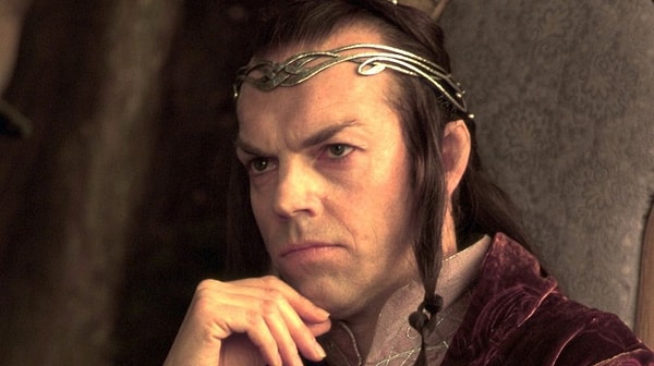 Peki Hugo Weaving'in dönmek istemeyişi hakkında bizim LOTR sevdalıları ne düşünüyor? Gelin yorumlara bakalım.