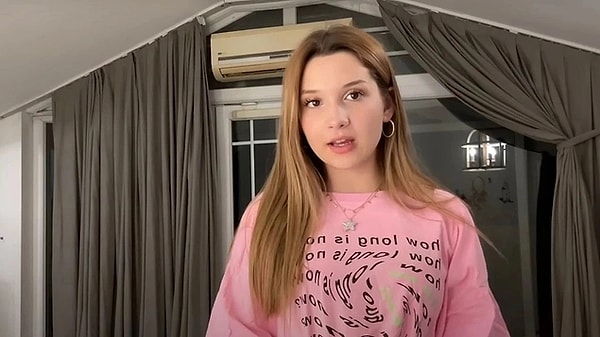 3. Discord'da dolandırıcılık ve şantaj iddialarıyla son günlerde gündemden düşmeyen ve soruşturmaya dahil edilen Ecrin Su Çoban'ın, Serenay Sarıkaya'yla Alice Müzikali'nde birlikte rol aldığı ortaya çıktı.