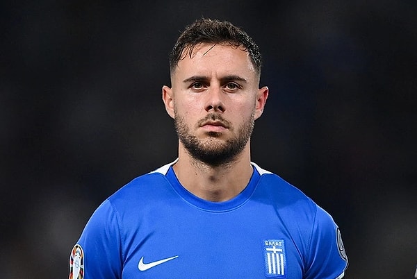 Panathinaikos'un bu sezon transfer ettiği George Baldock, evinin yüzme havuzunda ölü bulundu. 31 yaşındaki futbolcu Yunanistan milli takım forması da giyiyordu.