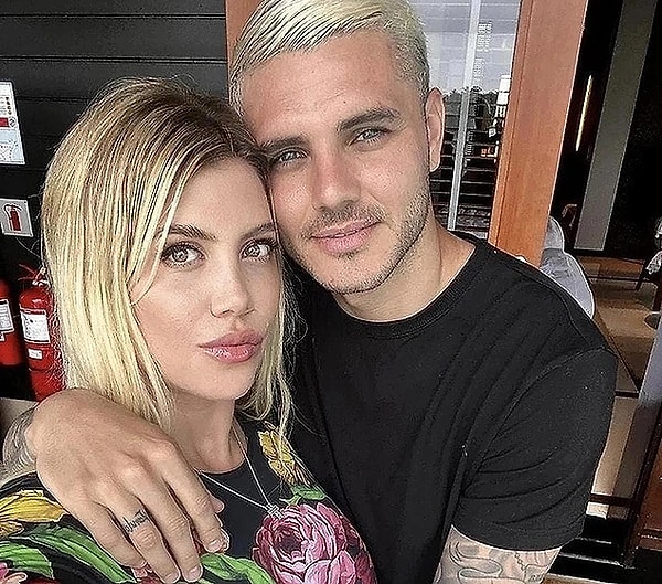 Bir dargın bir barışık ilişkileriyle akıllara durgunluk veren Wanda Nara ve Icardi, uzun bir ayrılığın ardından yeniden barışmışlardı hatırlarsanız. Icardi'nin Nara ile yaptığı son paylaşıma düştüğü not ise dillere fena düştü!