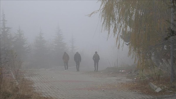 Sabah ve gece saatlerinde ise Kıyı Ege ile Doğu Akdeniz’de yer yer pus ve sis bekleniyor.