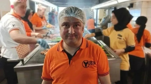 Bu durumun ardından, Ticaret Bakanlığı’na bağlı Helal Akreditasyon Kurumu’nun verdiği sertifikalar da yeniden eleştirilerin odağına yerleşti.