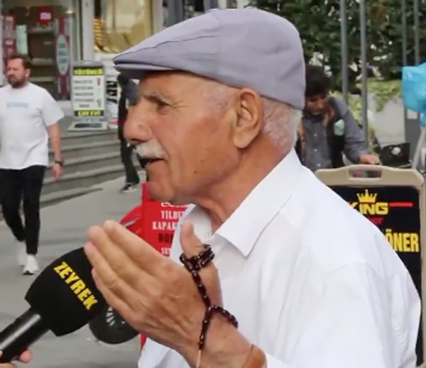 Muhabirin, "Sevgi mi ağır basacak, yoksa geçim mi?" sorusuna ise net bir yanıt verdi: "Ben her zaman oy ona veriyorum. Aç kalsam da Tayyip’e vereceğim. Artık onun vicdanına kalmış."