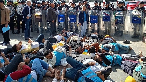 AK Parti Batman Milletvekili Ferhat Nasıroğlu’nun sahibi olduğu Fernas Madencilik’te çalışan madenciler, haksız yere işten çıkarıldıkları için eylem yapmaya başlamıştı. Manisa’dan Ankara’ya yürüyerek giden madenciler, Enerji ve Tabii Kaynaklar Bakanlığı'na gidilmesine izin verilmeyince açlık grevine başlamıştı. Polis ekipleri bu akşam saatlerinde Kurtuluş Parkı’nda bulunan eylemcileri gözaltına aldı.