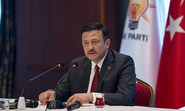 AK Parti Genel Başkan Yardımcısı Hamza Dağ, Aydemir'in söz konusu ifadeleri üzerine kesin ihraç talebiyle disipline sevk edildiğini açıkladı. Bu açıklama sonrası Latif Aydemir, AK Parti'den istifa ettiğini duyurdu.