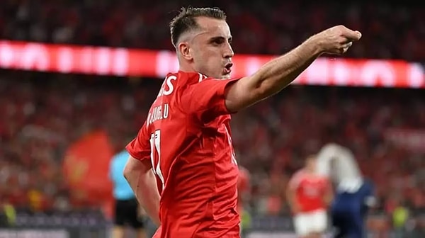 Benfica'da top koşturan milli futbolcu Kerem Aktürkoğlu, gerek Benfica gerekse de A Milli Takım'la çıktığı maçlarda gösterdiği iyi performansla adından söz ettiriyor.