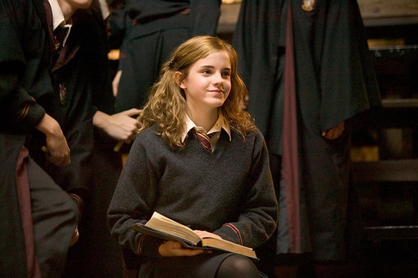 Emma Watson, Harry Potter serisinde Hermione Granger karakteriyle hepimizin hafızalarına kazınan yıldız bir oyuncu.