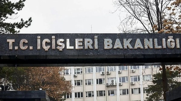 İçişleri Bakanlığı, yapılan ihbarları dikkate alarak Oğuz Tongsir için bir soruşturma başlatmıştı.