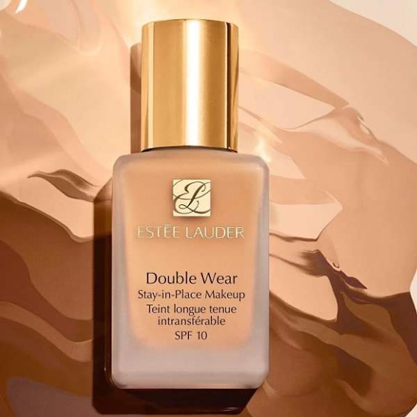 3. Estee Lauder Doğal ve Mat Bitişli - Double Wear Stay-in-Place Fondöten SPF 10 ( 2N1 Desert Beige ) - 30 ml