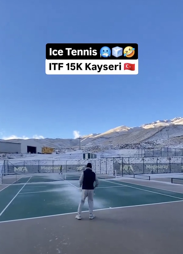 Kayseri Büyükşehir Belediye Başkanı Dr. Memduh Büyükkılıç'ın yatırım, proje ve girişimleriyle '2024 Avrupa Spor Şehri Kayseri' tanıtımları yapılan, ITF Uluslararası Tenis Turnuvası ise 13 Ekim'de başlamıştı ki beklenen oldu ve kar yağışı aksamaya neden oldu.