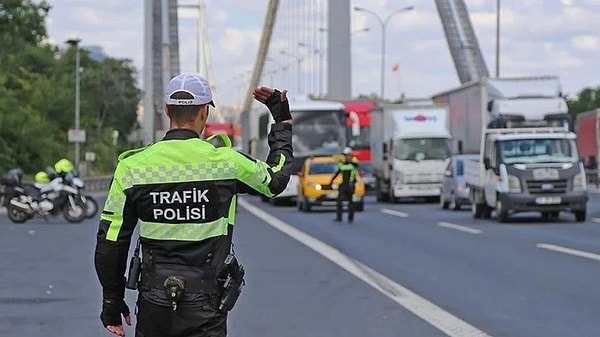 Yarış için saat 08.00'den program bitimine kadar kapanacak yollar TEM Otoyolu Güney Maslak ayrımı, TEM Güney Maslak Yan Yol, TEM Güney Etiler katılımı ve TEM Kuzey Kavacık ayrımları oldu.