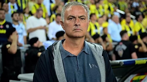 Jose Mourinho, Samsunspor maçının ardından Sergen Yalçın tarafından da ağır şekilde eleştirildi.