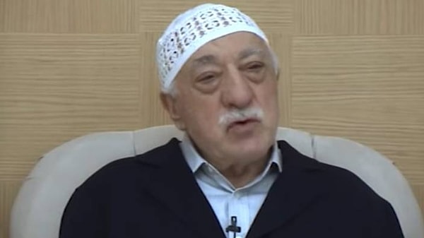 FETÖ elebaşı Fethullah Gülen öldü. Örgüt hesapları Gülen’in 20 Ekim akşamı öldüğünü paylaştı.