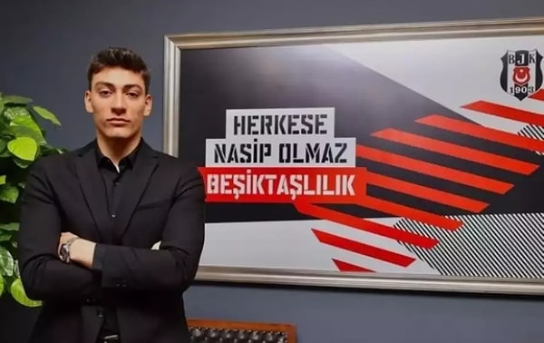 Mert ve Ersin'in yetişmemesi durumunda Beşiktaş adına iki dev maçta kaleyi 19 yaşındaki genç kaleci koruyacak.