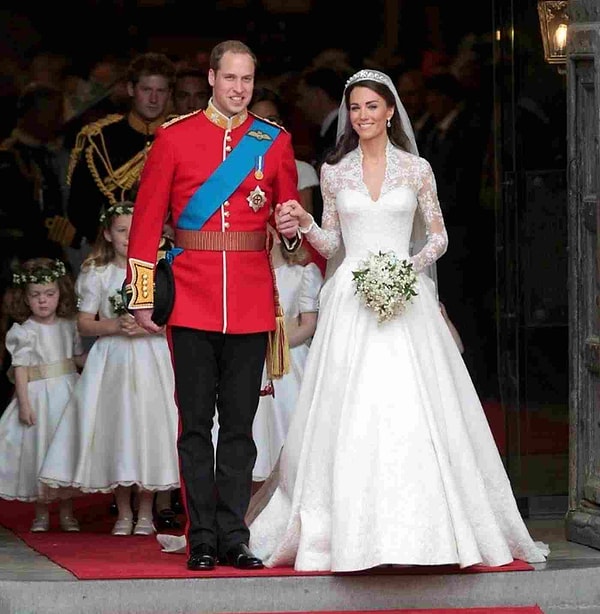 Galler Prensi William ve Kate Middleton, 2011 yılında muhteşem bir törenle dünyaevine girdi.