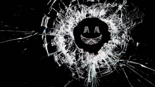 Black Mirror'un sıkı izleyicileri bilir; dizi, modern toplumun teknolojiye ve medyaya olan bağımlılığını irdeliyor. Ancak son yıllarda başımızdan geçenler tam Black Mirrorluk olaylar... Öyle ki çoğu kişi bu fikre çoktan katılıyor.