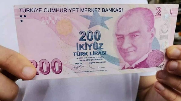 7. Buraya eklemezsek olmaz! Türk Lirası'nın üzerinde bulunan cumhuriyetin kurucusu kahramanımız kimdir?