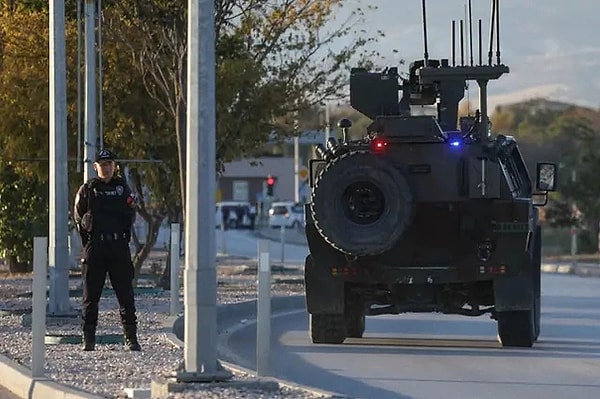 TUSAŞ'a yapılan terör saldırılarının ardından yayın yasağı gelmişti. Saldırıların ardından Instagram, TikTok ve Twitter gibi sosyal medya araçlarına erişim kısıtlandı.