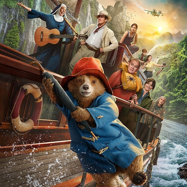 Dönüyor dönmesine ama görünen o ki bu sevimli ayıcık İngiltere'de ortalığı biraz karıştırdı. Filmin yapımcıları Paddington'ın Peru'da yapacağı seyahatler için İngiltere İçişleri Bakanlığı'ndan temsili bir pasaportun kopyasını istemişti.