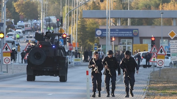 Saldırıya ilişkin yeni detaylar gelmeye devam ediyor. Şehit olan vatandaşların kimlikleri açıklandı. Saldırıda şehit düşenlerden biri de 37 yaşındaki Makine Mühendisi Zahide Güçlü Ekici oldu.