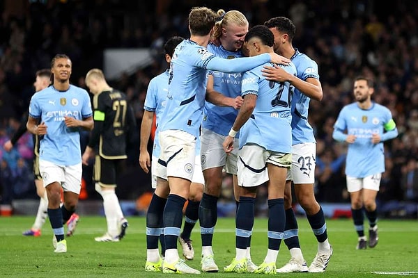 UEFA Şampiyonlar Ligi'nin üçüncü haftasında Manchester City, evinde Sparta Prag ile karşı karşıya geldi.