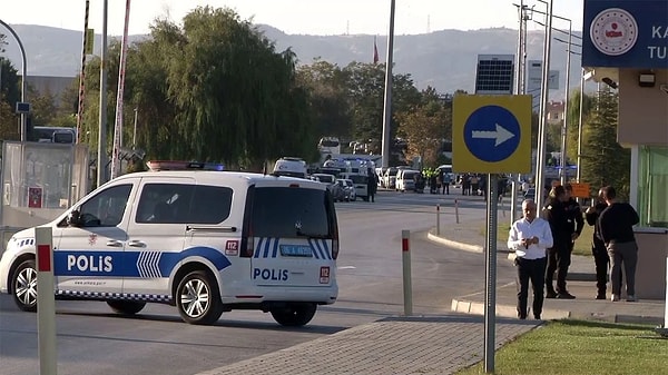 "TUSAŞ’a düzenlenen hain terör saldırısında etkisiz hale getirilen kadın teröristin kimliği de belli oldu.   Hainin, PKK terör örgütü üyesi Mine Sevjin Alçiçek olduğu tespit edildi."