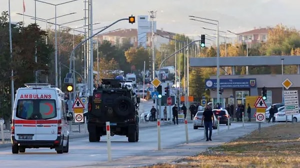 Ankara Kahramakazan'da terör örgütü PKK'nın TUSAŞ'a yönelik saldırısında 5 vatandaşımız şehit oldu.