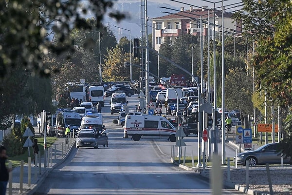 Ankara’da bulunan savunma sanayinin önemli kuruluşu TUSAŞ’a, PKK terör örgütünün düzenlediği terör saldırısında 5 vatandaşımız şehit olmuş, 22 vatandaşımız ise yaralanmıştı.