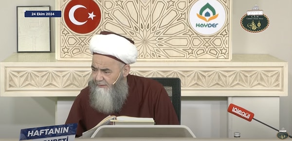 Videoyu kısa bir süre sonra tekrar yayınlanırken sansürlendiği görülüyor. 24 Ekimli cami sohbetinde Bahçeli için sarf ettiği sözlere videoda yer verilmedi.