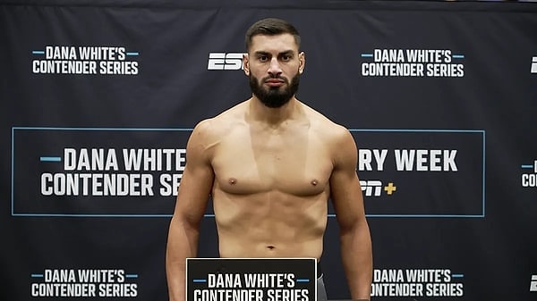 Dünyanın en büyük karma dövüş organizasyonu olan Ultimate Fighting Championship’te (UFC) İbo Aslan, ilk müsabakasına büyük bir güvenle çıktı.