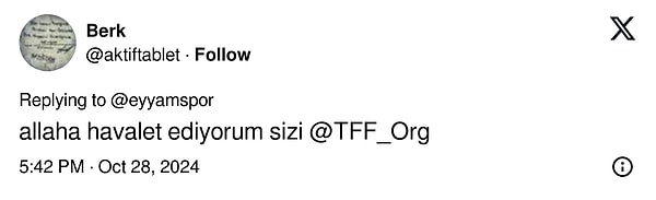 Beşiktaşlı taraftarlar, pozisyonlarda faul bile çalınmamasına, Davinson'un ilk 45 dakikayı sarı kartsız bitirmesine isyan etti.