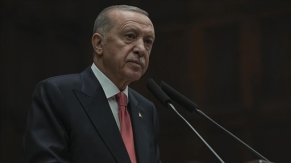 Cumhurbaşkanı ve AK Parti Genel Başkanı Recep Tayyip Erdoğan, partisinin TBMM Grup Toplantısı'nda çözüm sürecine ilişkin kritik açıklamalar yapmıştı. Erdoğan, Türk-Kürt kardeşliğine vurgu yaptığı konuşmasında şunları söylemişti: 👇