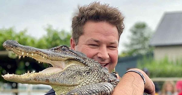 'Dingo' became internationally recognized for his rescue videos featuring dangerous reptiles, earning him the nickname 'South Africa's Steve Irwin.'