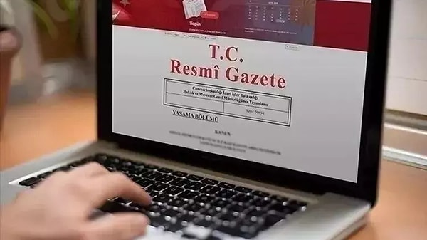 Milli Eğitim Bakanlığı'nda açık bulunan Talim ve Terbiye Kurulu üyeliklerine Ahmet Er ve Levent Yazıcı getirildi. İçişleri Bakanlığı Bilgi Teknolojileri Genel Müdürlüğü Daire Başkanı Mehmet Balıkçılar, Bilgi Teknolojileri Genel Müdür Yardımcılığına, Personel Genel Müdürlüğü Daire Başkanı Osman Doğramacı Personel Genel Müdür Yardımcılığına atandı. Çevre, Şehircilik ve İklim Değişikliği Bakanlığı Bakanlık Müşaviri İhsan Yiğit, Teftiş Kurulu Başkanlığı Mülkiye Başmüfettişliğine getirildi.