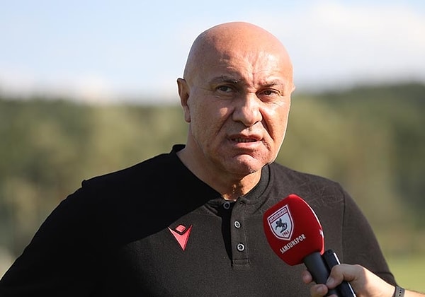 Galatasaray maçı öncesi 'sessiz kalmakla' suçlanan Samsunspor Başkanı Yüksel Yıldırım, sosyal medya hesabı üzerinden eleştirilere cevap verdi.