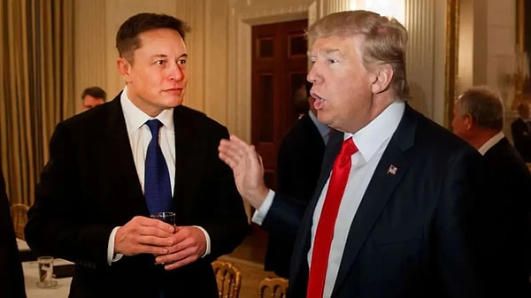 Trump, Musk’ı sık sık “Süper dahi ve yıldız” olarak nitelendiriyor. Tesla CEO’sunun diğer şirketi olan SpaceX’in, Trump döneminden ‘çok faydalanacağı’ öngörülüyor.