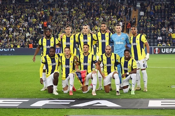 İşte Fenerbahçe'nin AZ Alkmaar karşısında ilk 11'i👇