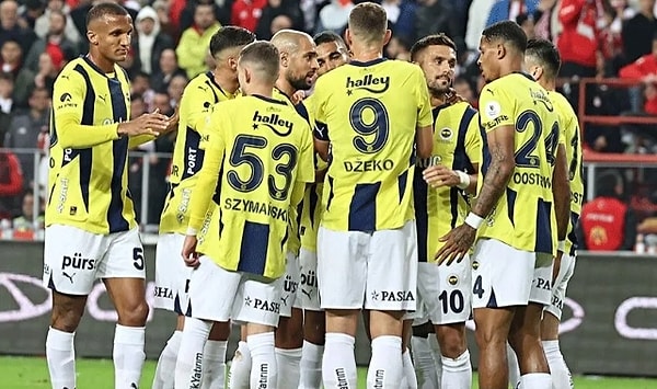 Bu maç öncesi Fenerbahçe'nin 5 puanı vardı.