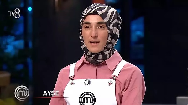 MasterChef'in popüler yarışmacılarından bir tanesi olan Ayşe Ekiz, yarışmanın başlamasından bu yana tüm izleyicilerin gönlünü samimi davranışları ve sıcakkanlı kişiliği ile fethetti.