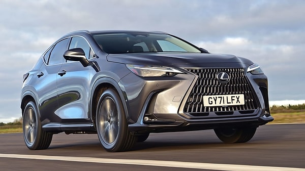 Lexus NX Plug-in Hybrid Fiyat Listesi Kasım 2024