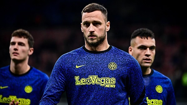 Galatasaray'ın ilk hedefi Inter'de forma giyen Marko Arnautovic olacak. Inter'in yıldızı için Galatasaray kiralama yoluna gitmeyi düşünüyor.