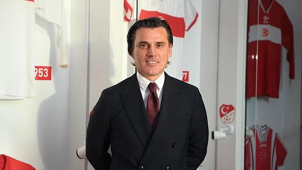 Montella'nın Karadağ ve Galler maçlarında milli takımla olacağı biliniyor. Sonrasındaki süreçte ne karar vereceğine dair ise henüz netleşmiş bir şey yok.