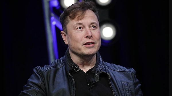 Listenin zirvesinde Tesla’nın CEO’su Elon Musk yer aldı. Musk’ın zirvede yer almasının nedeni olarak mühendislik dehası gösterildi.