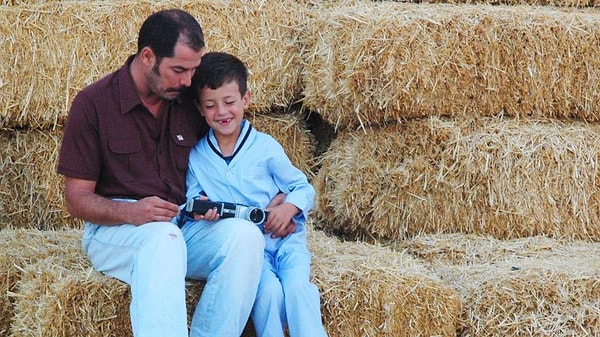 Siz Ege Tanman'ın filmden yıllar sonra başına gelen bu benzer olay hakkında ne düşünüyorsunuz? Yorumlara buyurun...